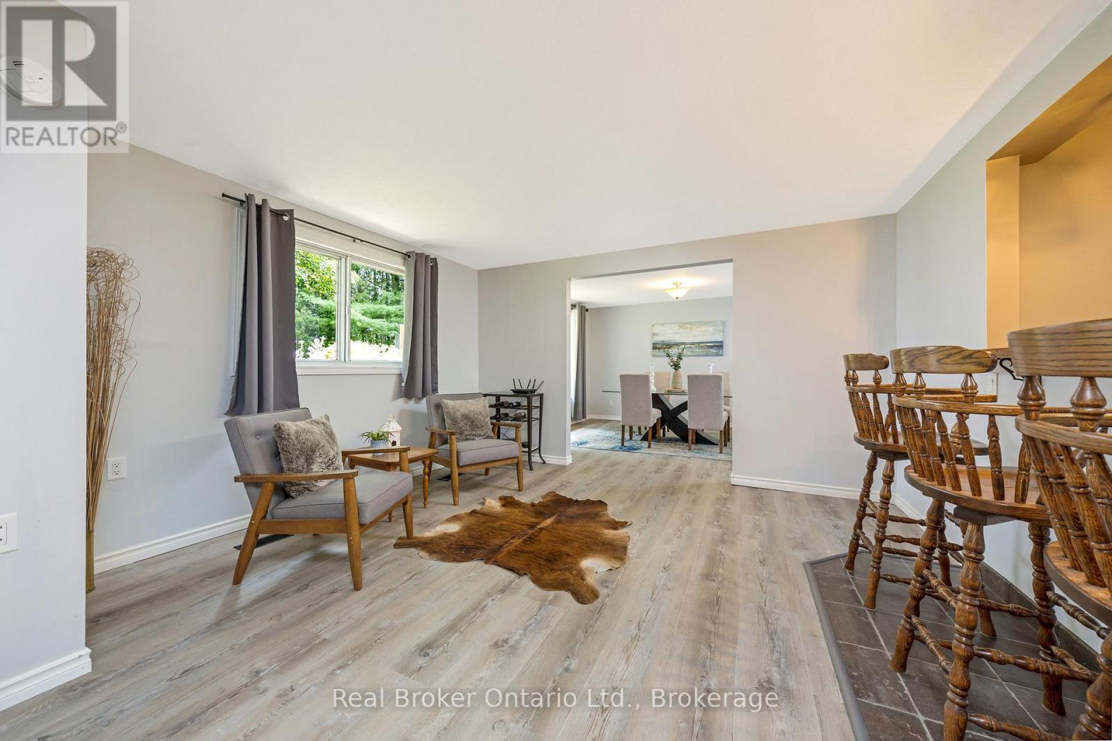 111016 11th Line, East Garafraxa, Ontario  L9W 7A4 - Photo 4 - X12480101