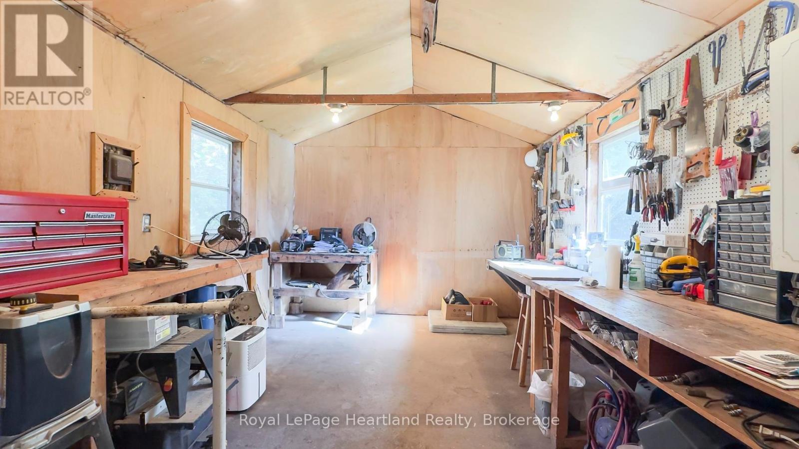 37881 Crystal Springs Road, Bluewater, Ontario  N0M 2R0 - Photo 39 - X12485681