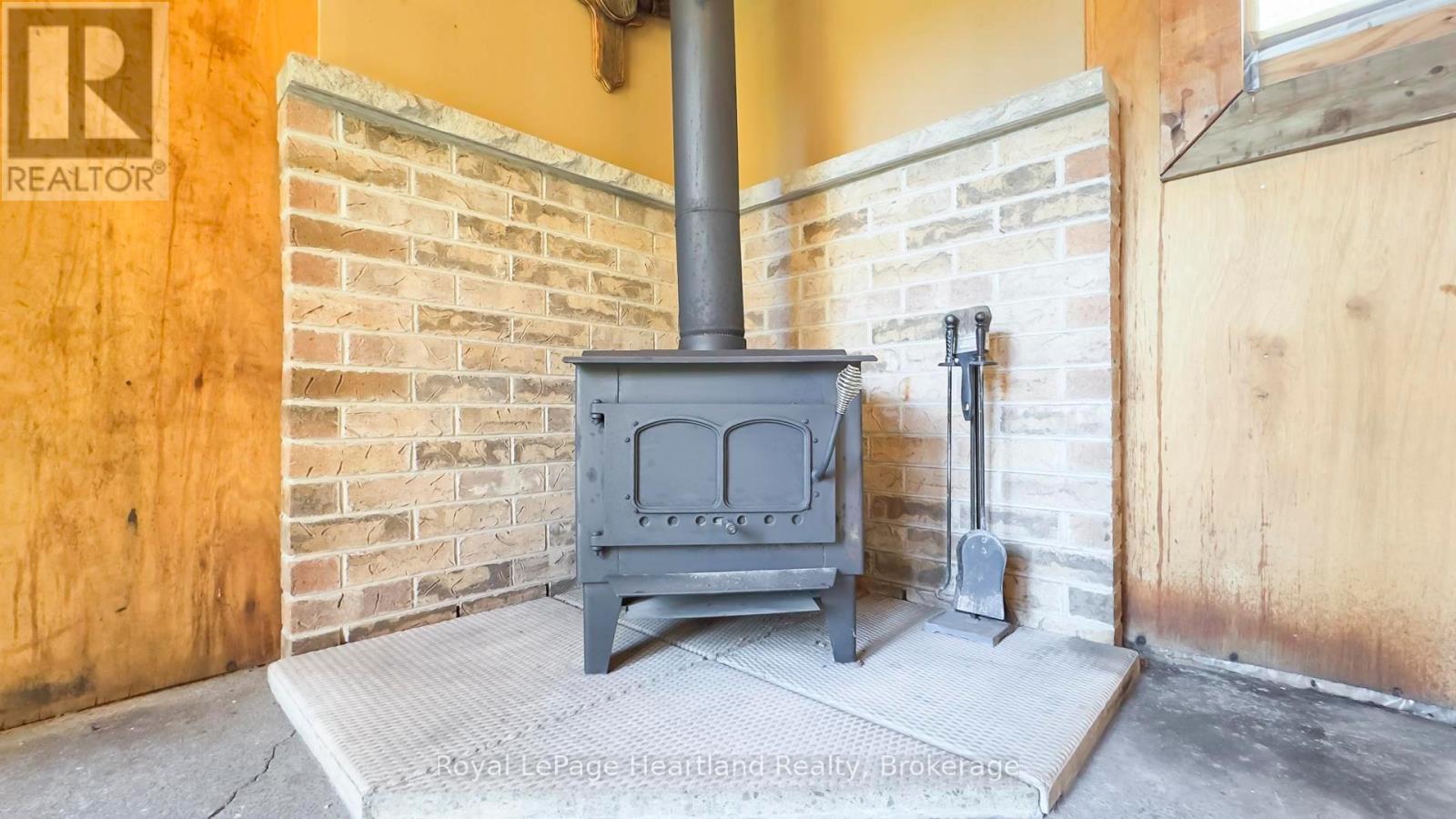 37881 Crystal Springs Road, Bluewater, Ontario  N0M 2R0 - Photo 41 - X12485681