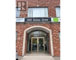 LL5 - 390 DAVIS DRIVE, Newmarket, Ontario