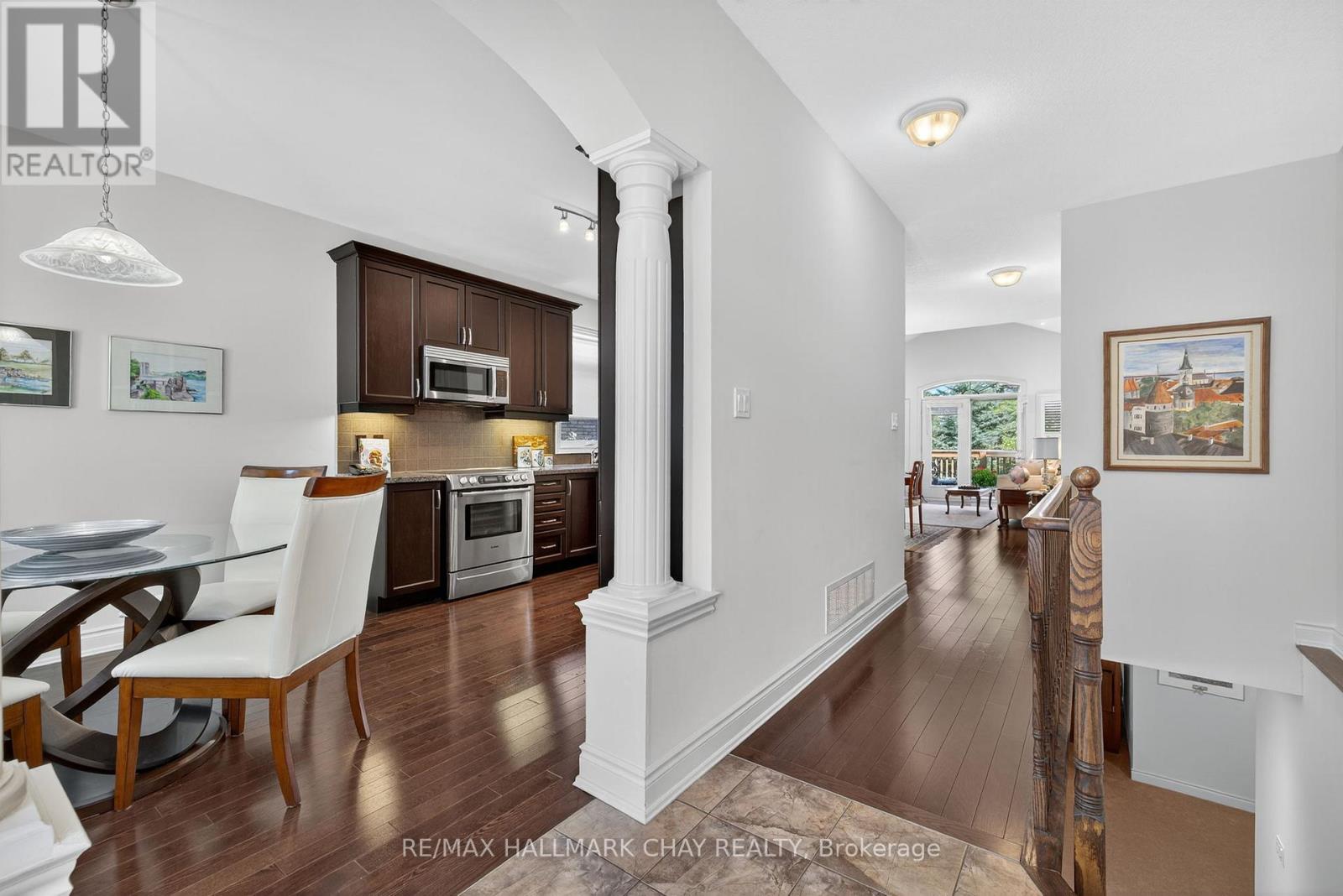 199 Ridge Way, New Tecumseth, Ontario  L9R 0K5 - Photo 6 - N12486096