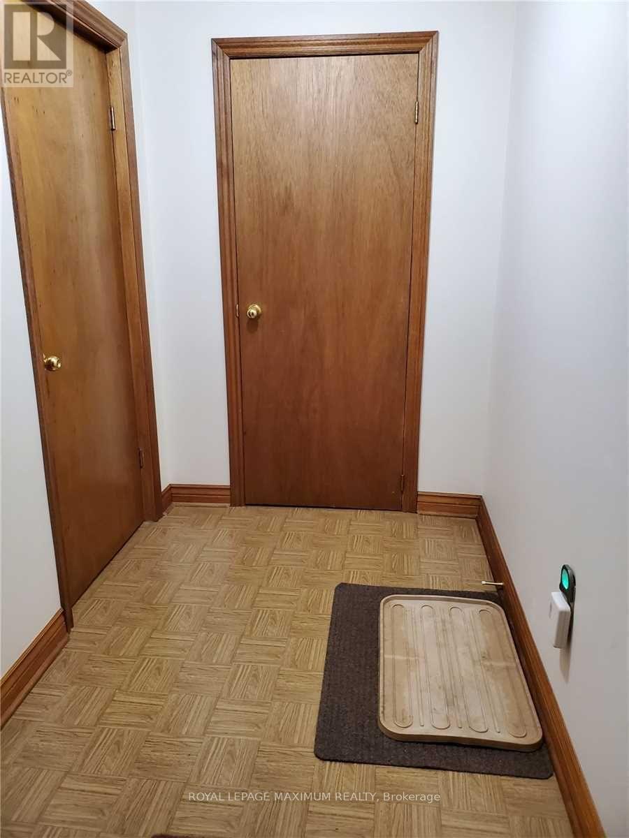 Bsmt - 7 Morning Star Drive, Vaughan, Ontario  L4L 6K3 - Photo 13 - N12486097