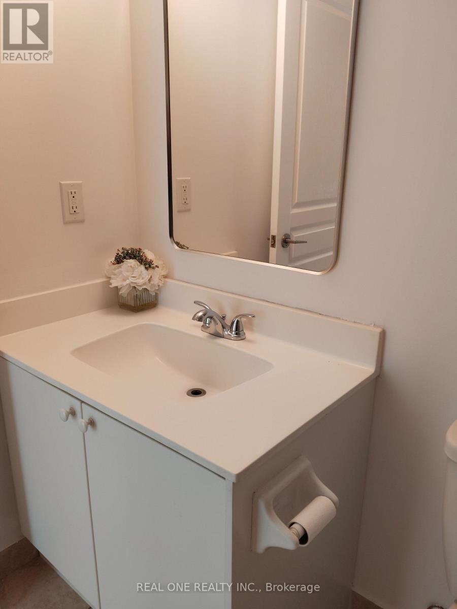 703 - 75 South Town Centre Boulevard, Markham, Ontario  L6G 0B3 - Photo 12 - N12486101