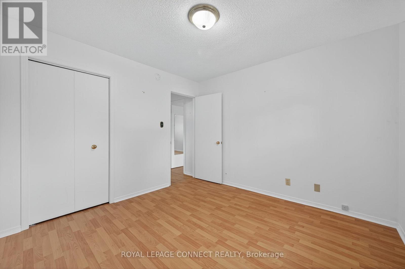 75 Hudson Crescent, Bradford West Gwillimbury (Bradford), Ontario  L3Z 2K1 - Photo 24 - N12486118