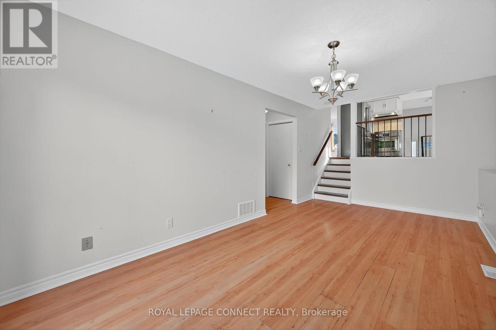 75 Hudson Crescent, Bradford West Gwillimbury (Bradford), Ontario  L3Z 2K1 - Photo 28 - N12486118