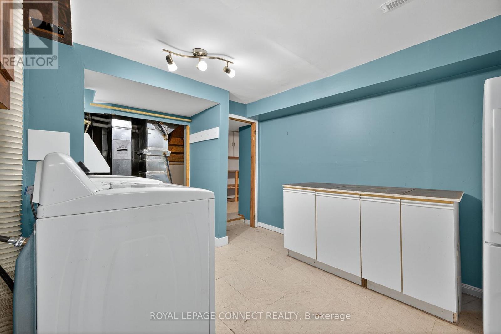 75 Hudson Crescent, Bradford West Gwillimbury (Bradford), Ontario  L3Z 2K1 - Photo 39 - N12486118