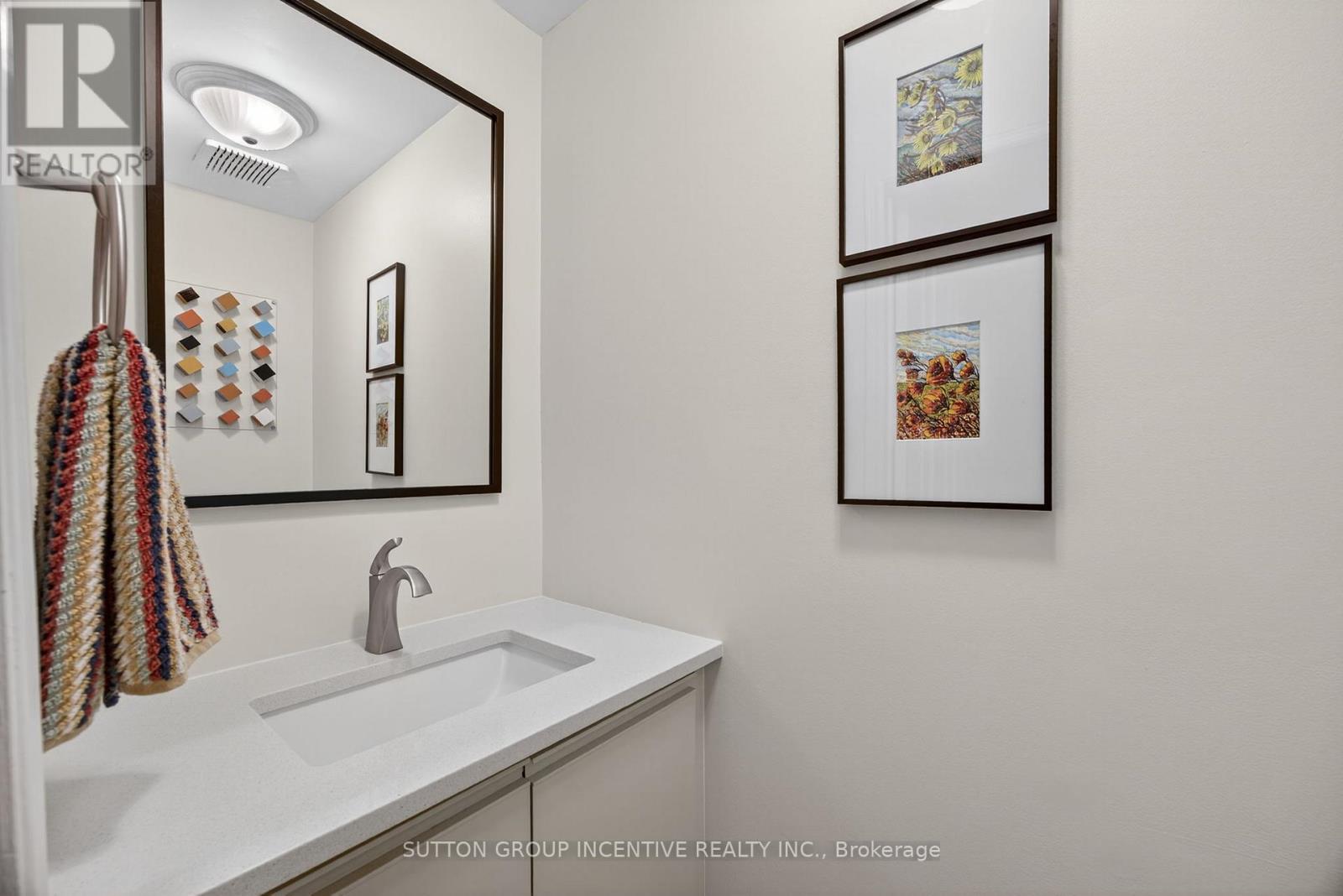 87 Irwin Drive, Barrie (Northwest), Ontario  L4N 7A9 - Photo 13 - S12486106