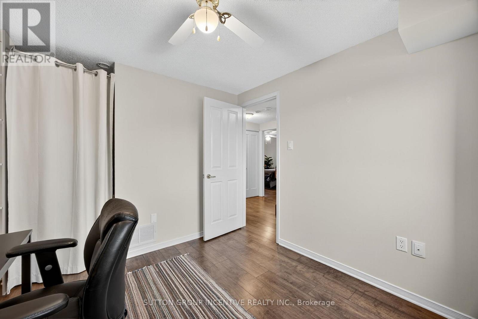 87 Irwin Drive, Barrie (Northwest), Ontario  L4N 7A9 - Photo 27 - S12486106