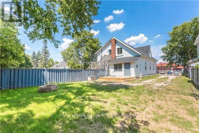 41 Gowan Street, Barrie, Ontario  L4N 2P1 - Photo 11 - S12486117