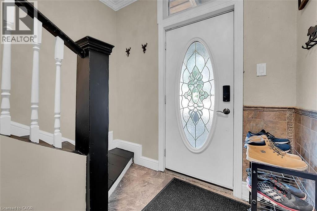 368 Emerald Street N, Hamilton, Ontario  L8L 5L7 - Photo 4 - 40783835