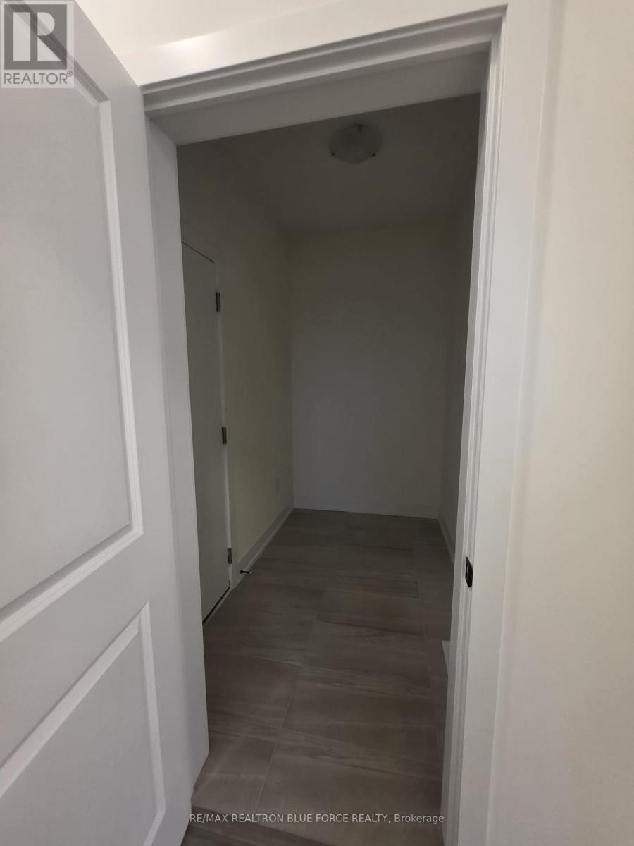 55 Dusenbury Drive, Loyalist, Ontario  K0H 2H0 - Photo 14 - X12485986