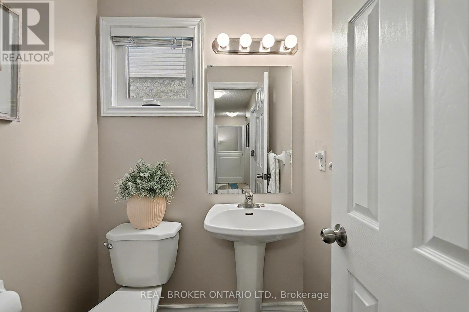 147 General Drive, Kitchener, Ontario  N2K 3S7 - Photo 16 - X12485989