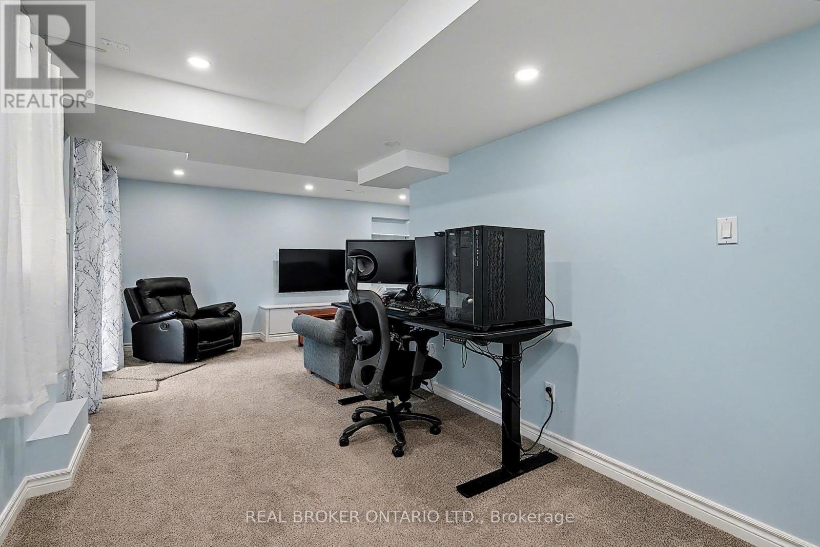 147 General Drive, Kitchener, Ontario  N2K 3S7 - Photo 26 - X12485989