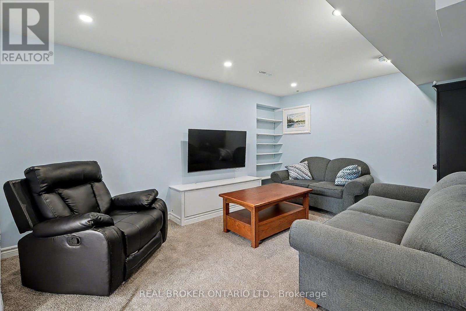 147 General Drive, Kitchener, Ontario  N2K 3S7 - Photo 27 - X12485989