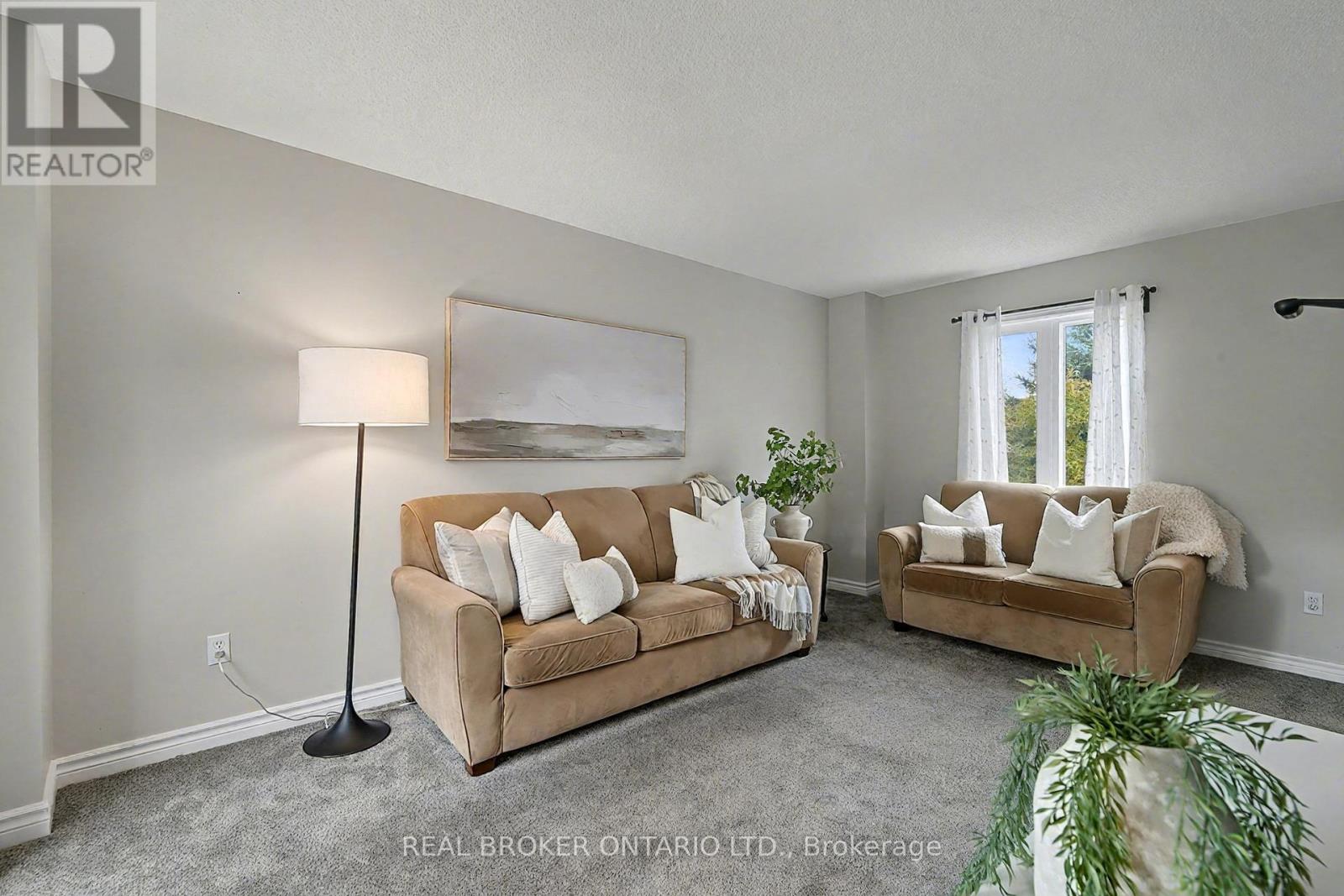 147 General Drive, Kitchener, Ontario  N2K 3S7 - Photo 6 - X12485989