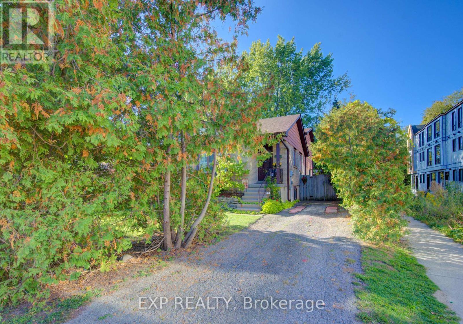 Property at 92 HALIFAX DRIVE image 2