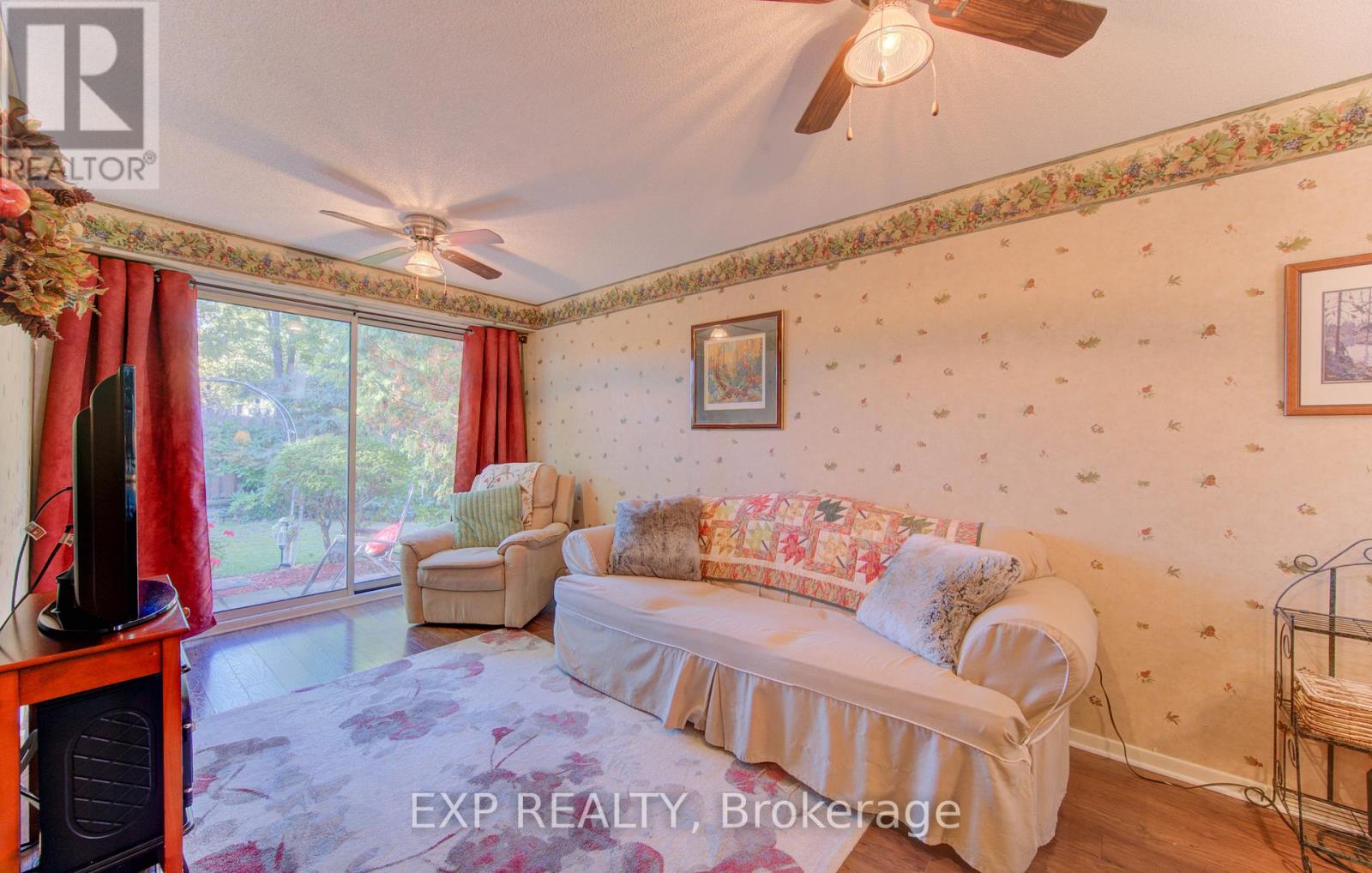 92 Halifax Drive, Kitchener, Ontario  N2B 3K7 - Photo 21 - X12486022