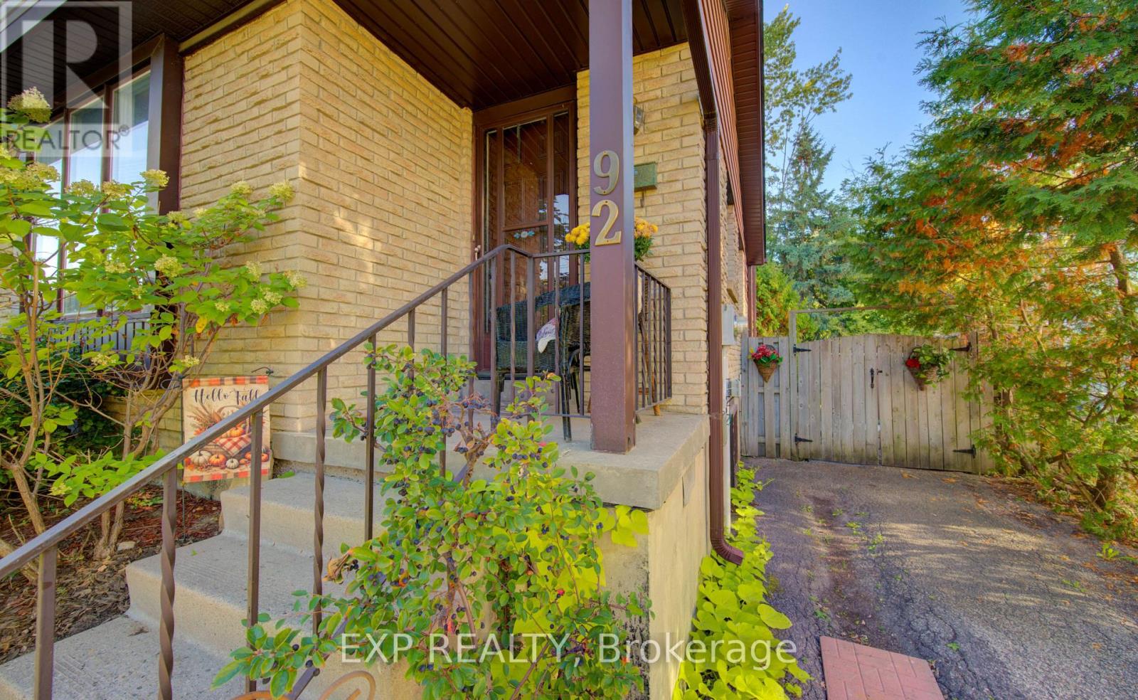 Property at 92 HALIFAX DRIVE image 4