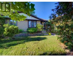 92 HALIFAX DRIVE, Kitchener, Ontario
