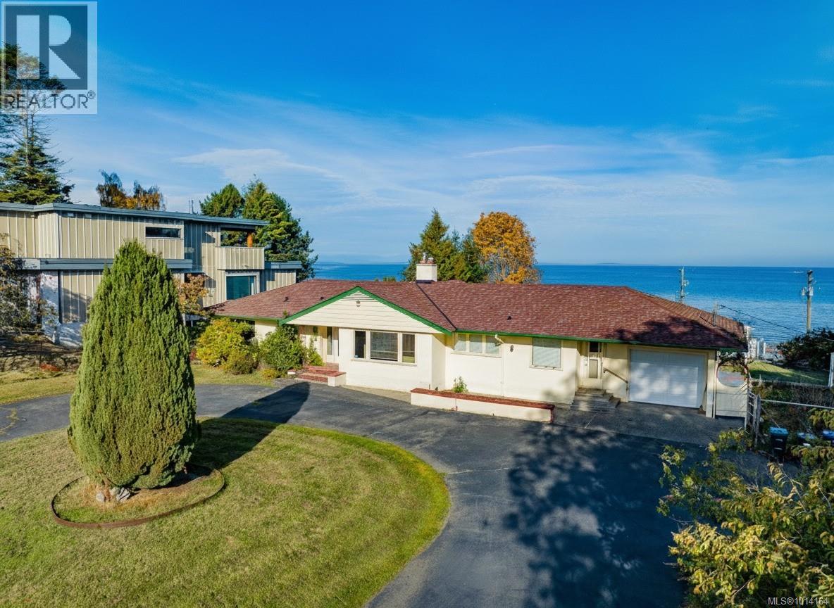 441 Memorial Ave, Qualicum Beach, British Columbia  V9K 1G8 - Photo 2 - 1014164