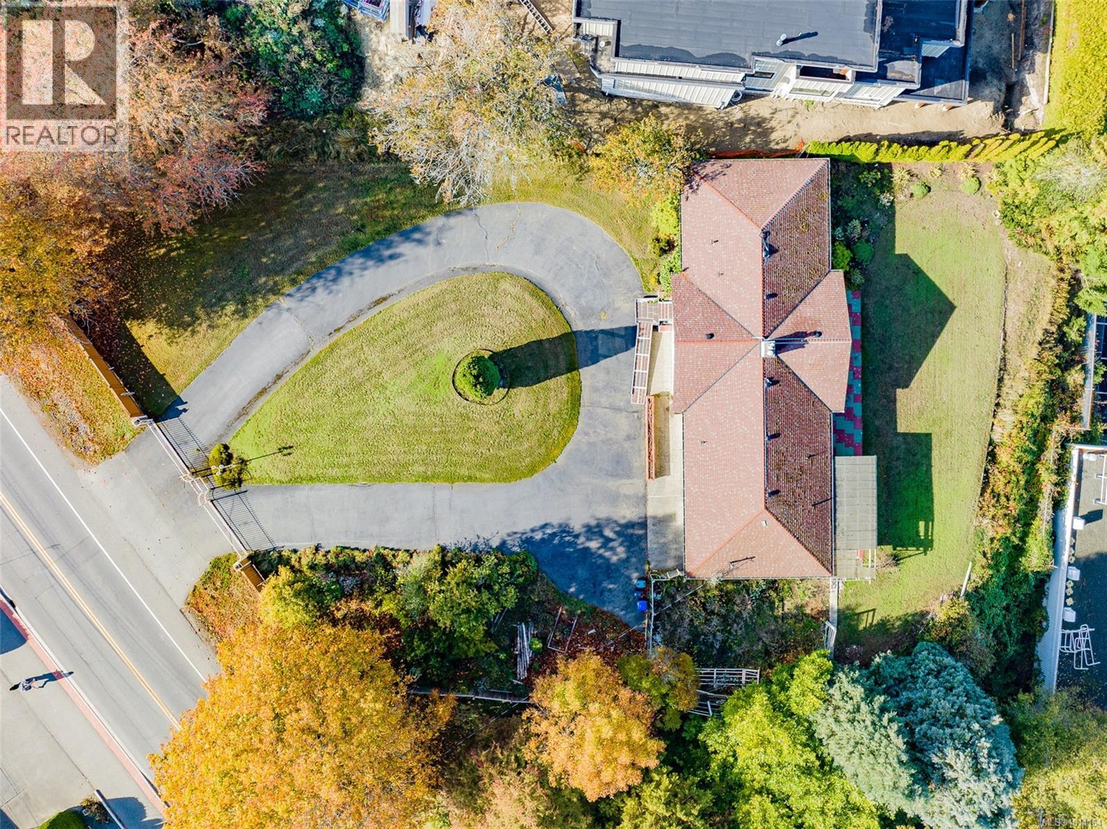 441 Memorial Ave, Qualicum Beach, British Columbia  V9K 1G8 - Photo 8 - 1014164