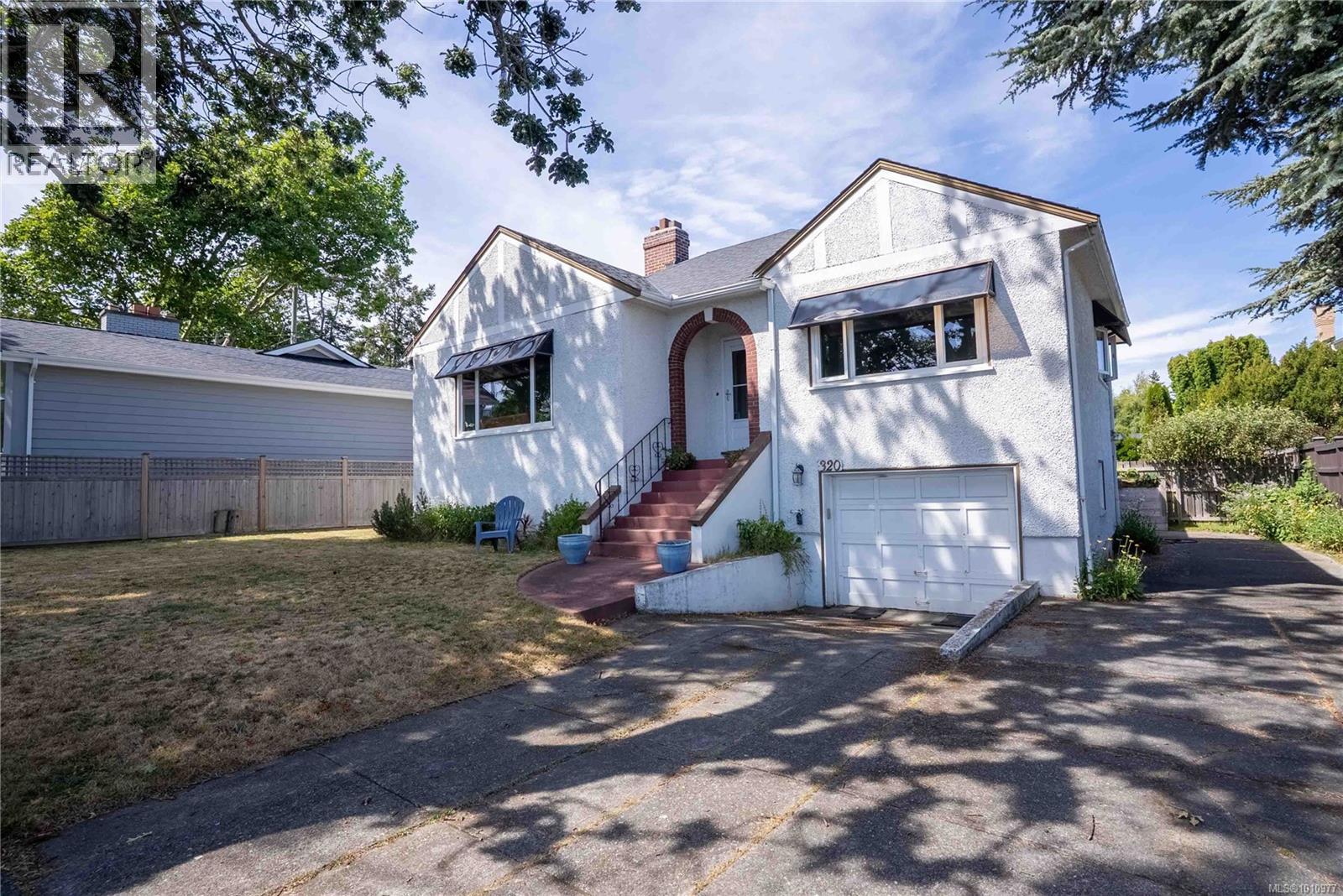 320 Beach Dr, Oak Bay, British Columbia  V8S 2M2 - Photo 8 - 1010977