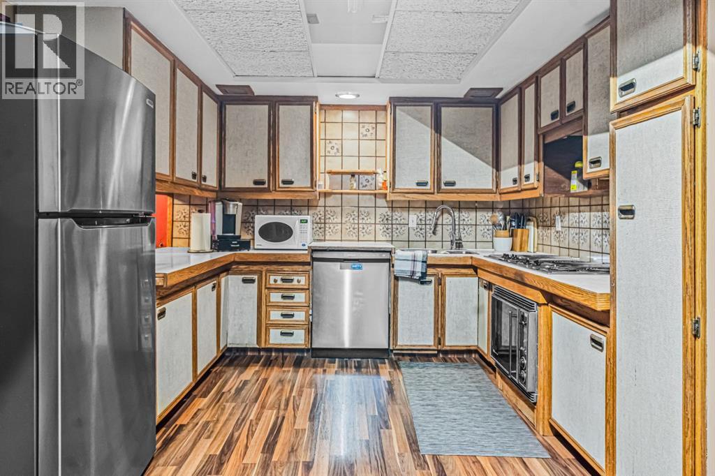 8430 Silver Springs Road Nw, Calgary, Alberta  T3B 4J6 - Photo 18 - A2260990