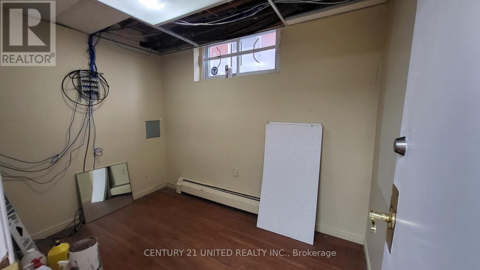 80 Hunter Street E, Peterborough, Ontario K9H 1G5 - Photo 20 - X12486149