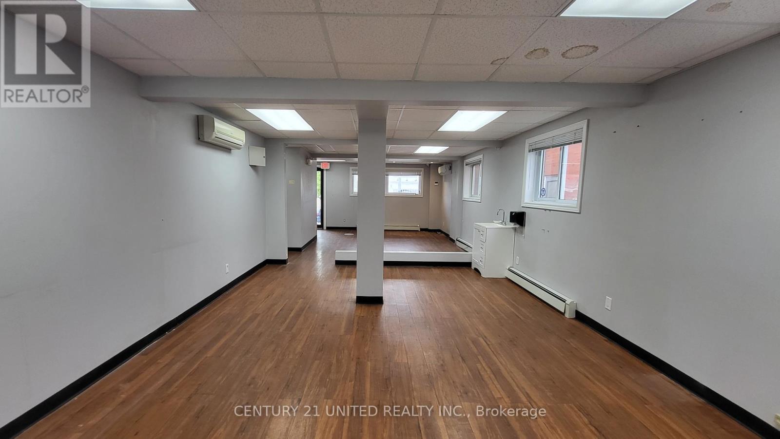 80 Hunter Street E, Peterborough, Ontario K9H 1G5 - Photo 5 - X12486149