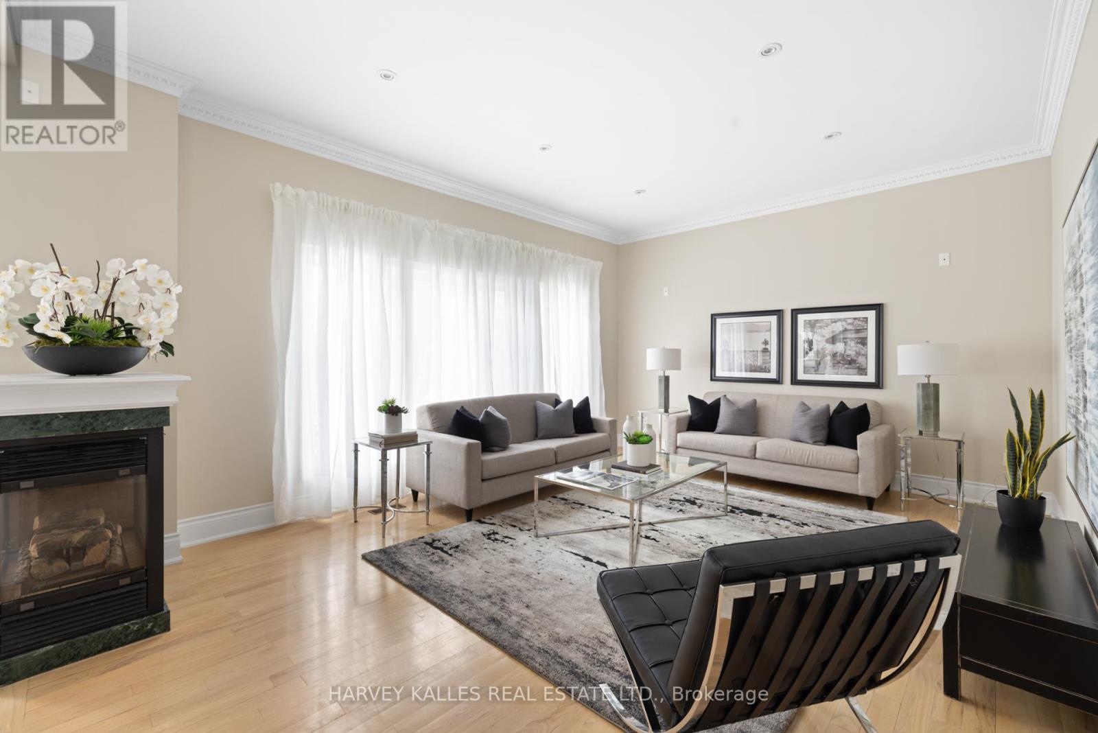 60 Bowan Court, Toronto, Ontario  M2K 3A7 - Photo 14 - C12421107