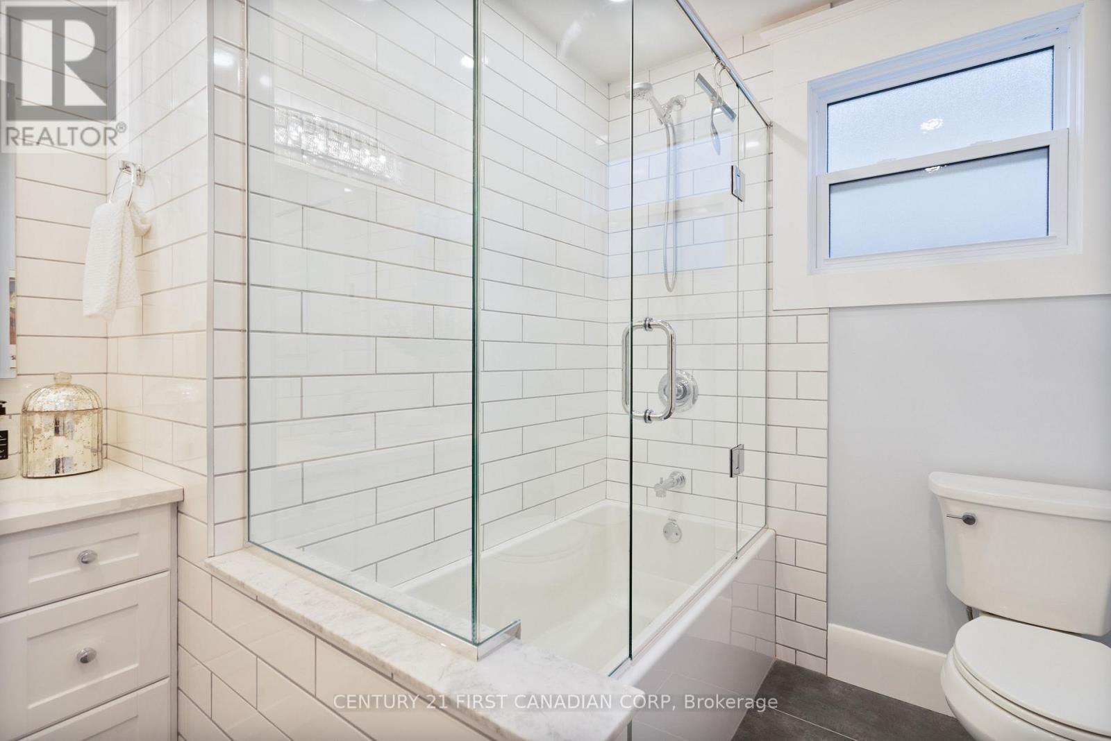 46 Victor Street, London South, Ontario  N6C 1B7 - Photo 10 - X12486134