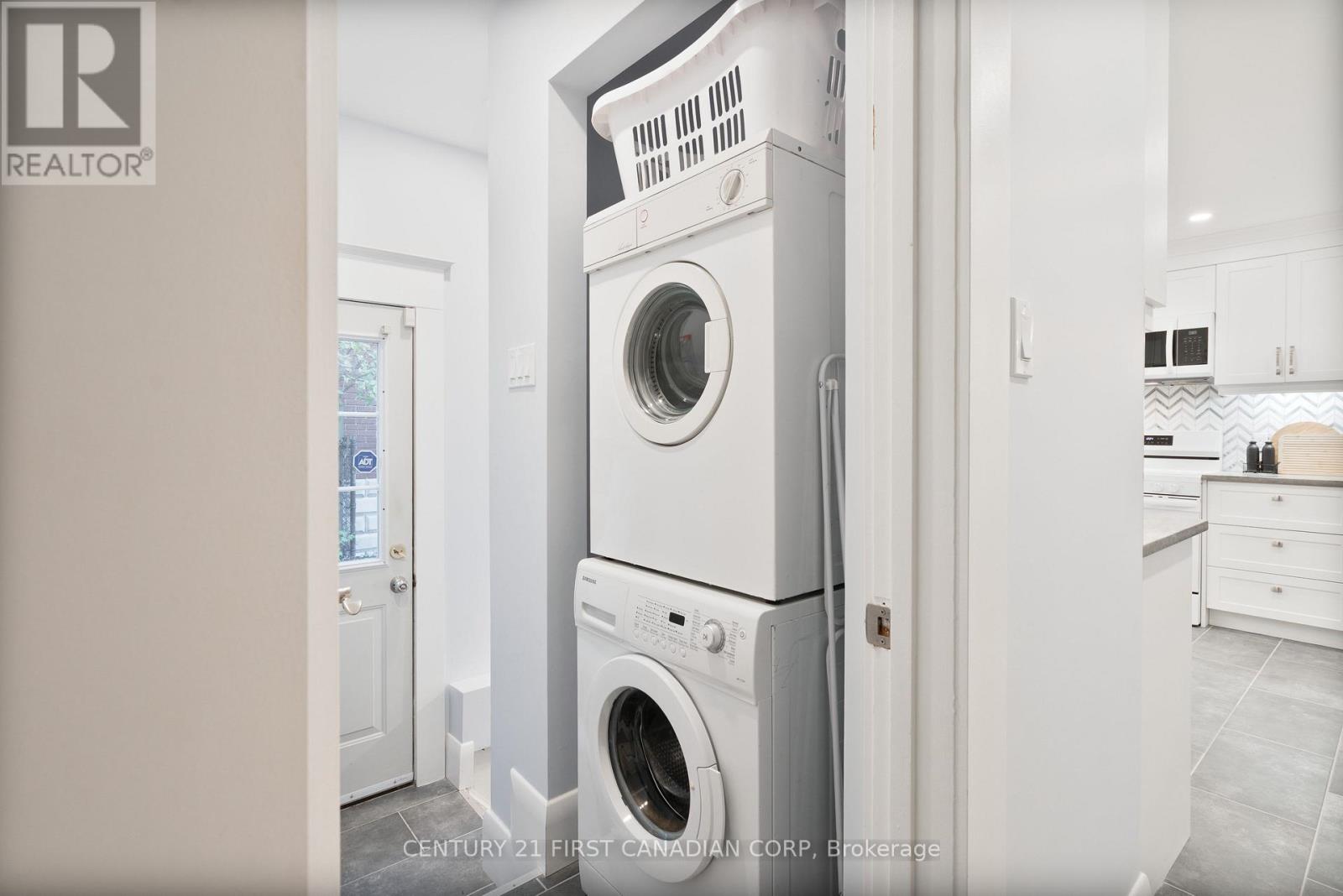 46 Victor Street, London South, Ontario  N6C 1B7 - Photo 11 - X12486134