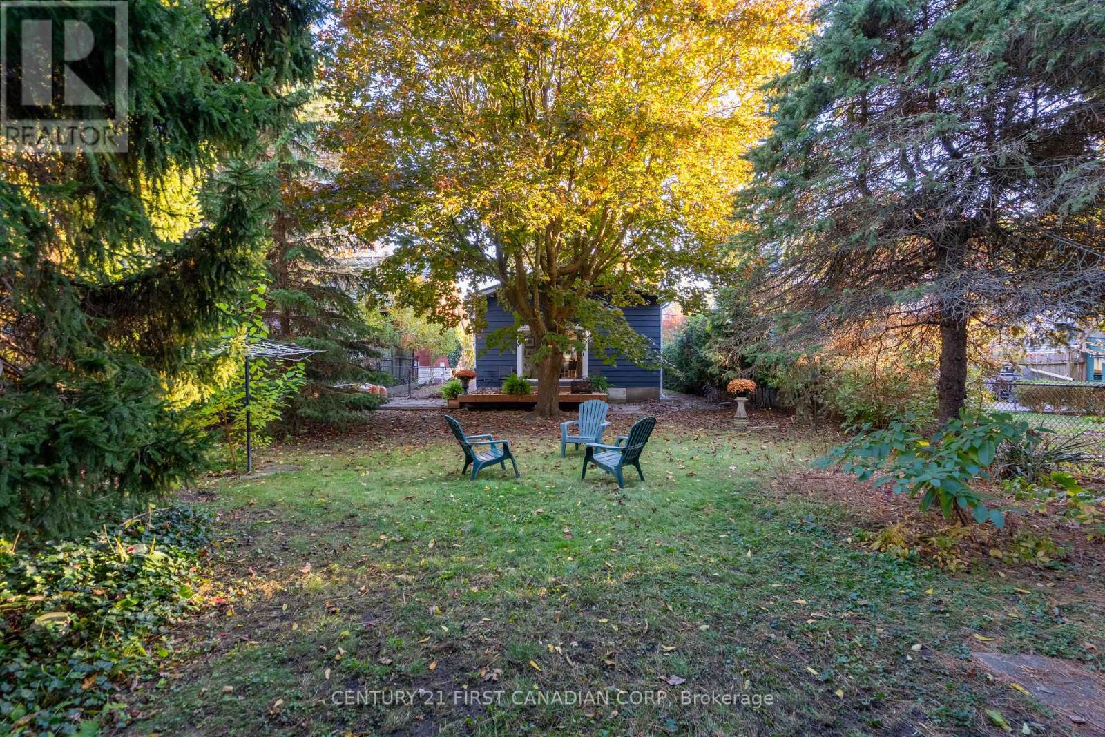 46 Victor Street, London South, Ontario  N6C 1B7 - Photo 19 - X12486134