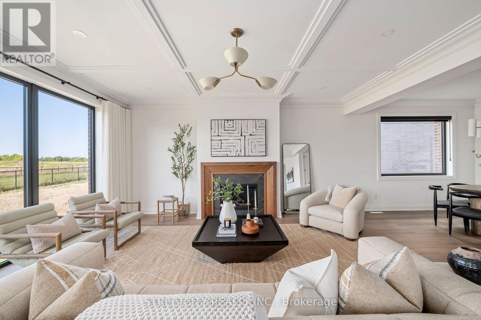 6354 Old Garrison Boulevard, London South, Ontario  N6P 0H3 - Photo 10 - X12486151