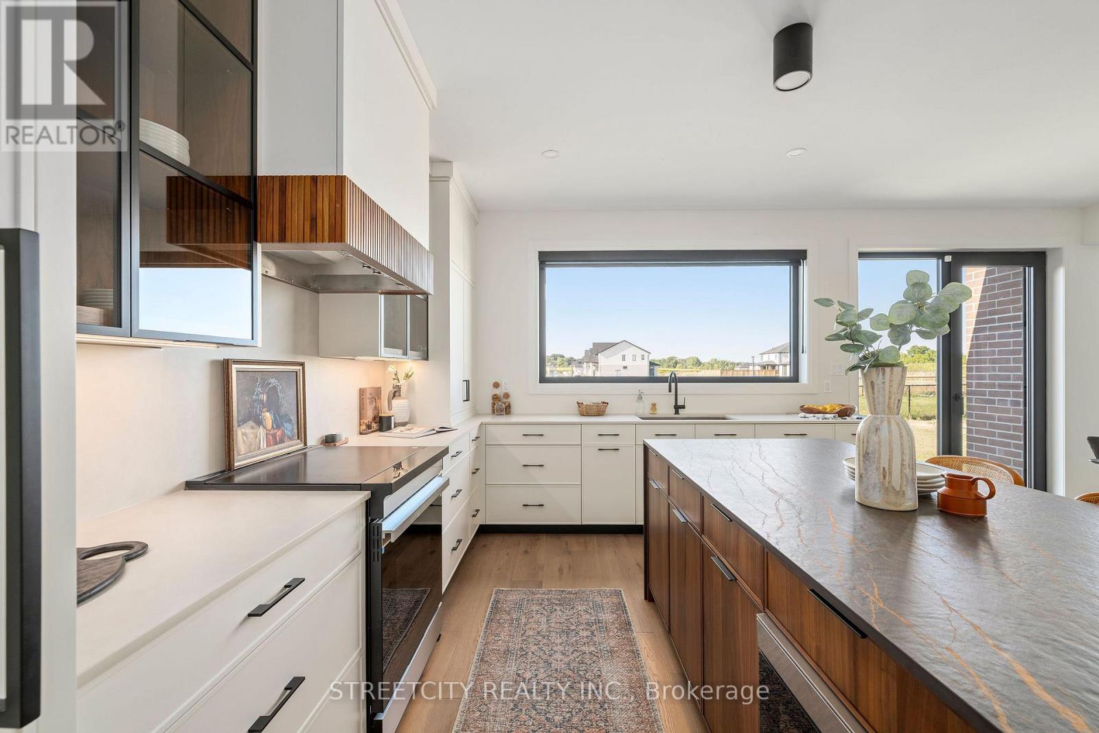 6354 Old Garrison Boulevard, London South, Ontario  N6P 0H3 - Photo 18 - X12486151