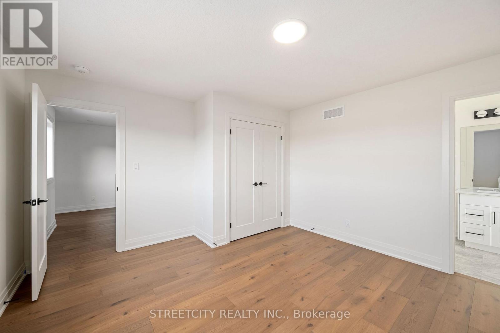 6354 Old Garrison Boulevard, London South, Ontario  N6P 0H3 - Photo 27 - X12486151