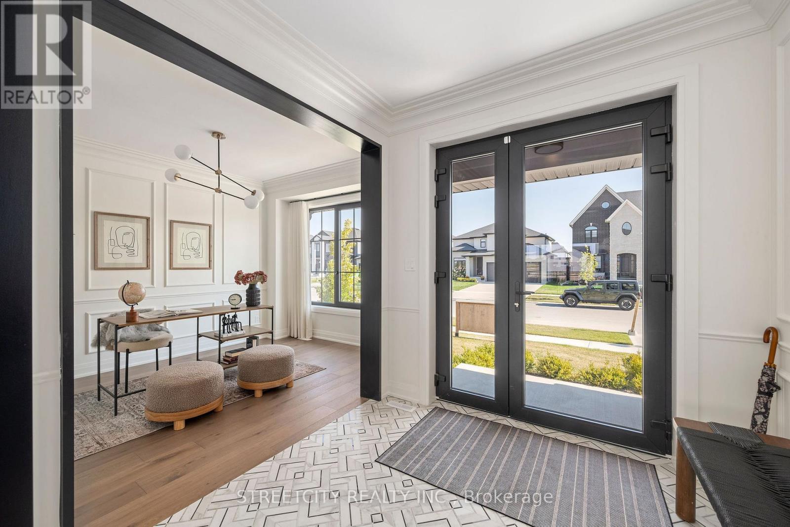 6354 Old Garrison Boulevard, London South, Ontario  N6P 0H3 - Photo 5 - X12486151