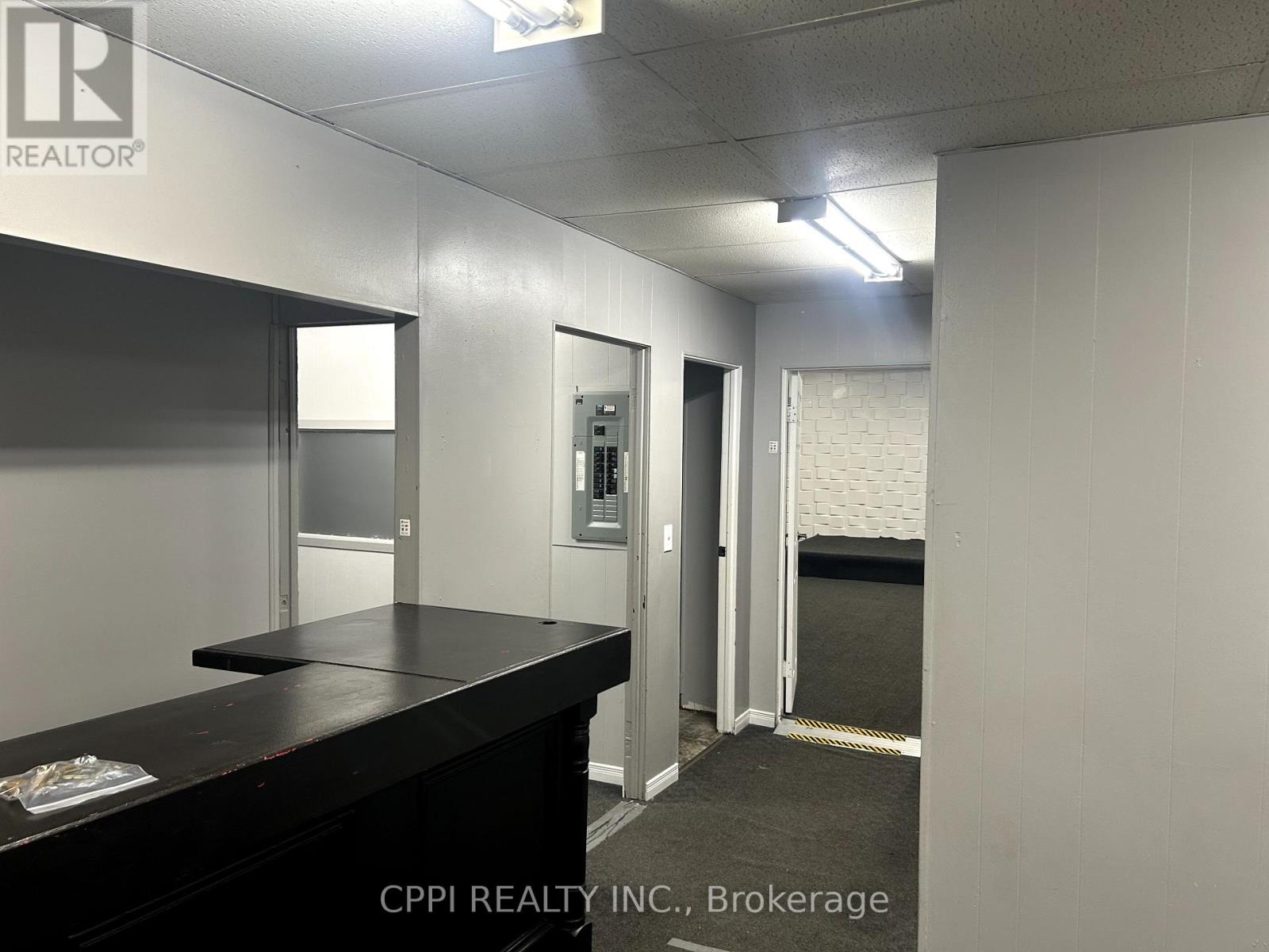 South Bsmnt - 650 King Street E, Oshawa, Ontario  L1H 1G5 - Photo 4 - E12480943