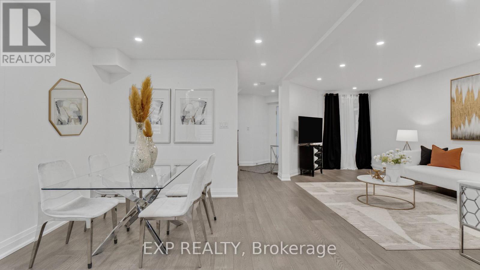 7159 Spyglass Crescent, Mississauga, Ontario  L5N 7H3 - Photo 8 - W12486041