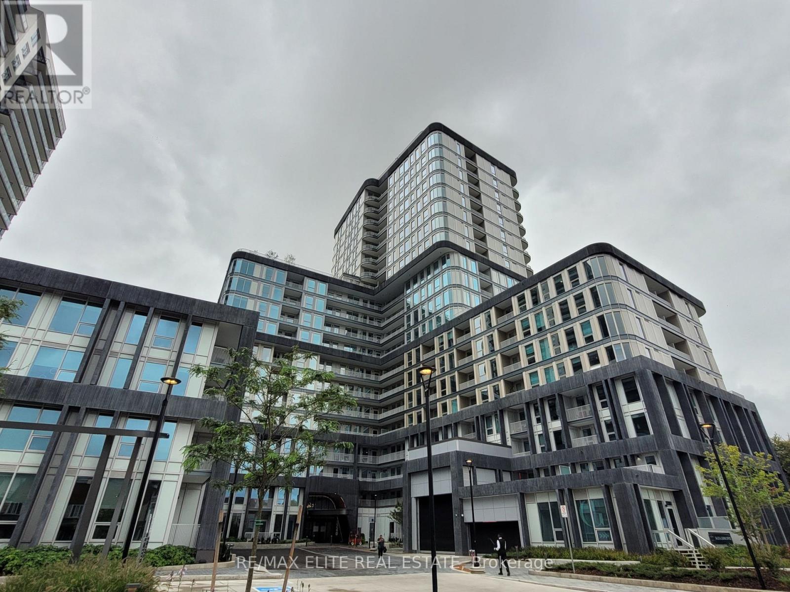 1104 - 3240 WILLIAM COLTSON AVENUE, Oakville, Ontario