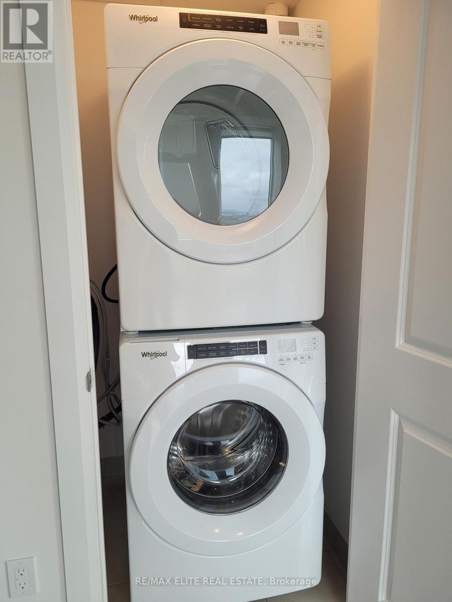 1104 - 3240 William Coltson Avenue, Oakville, Ontario  L6H 8C8 - Photo 11 - W12486072