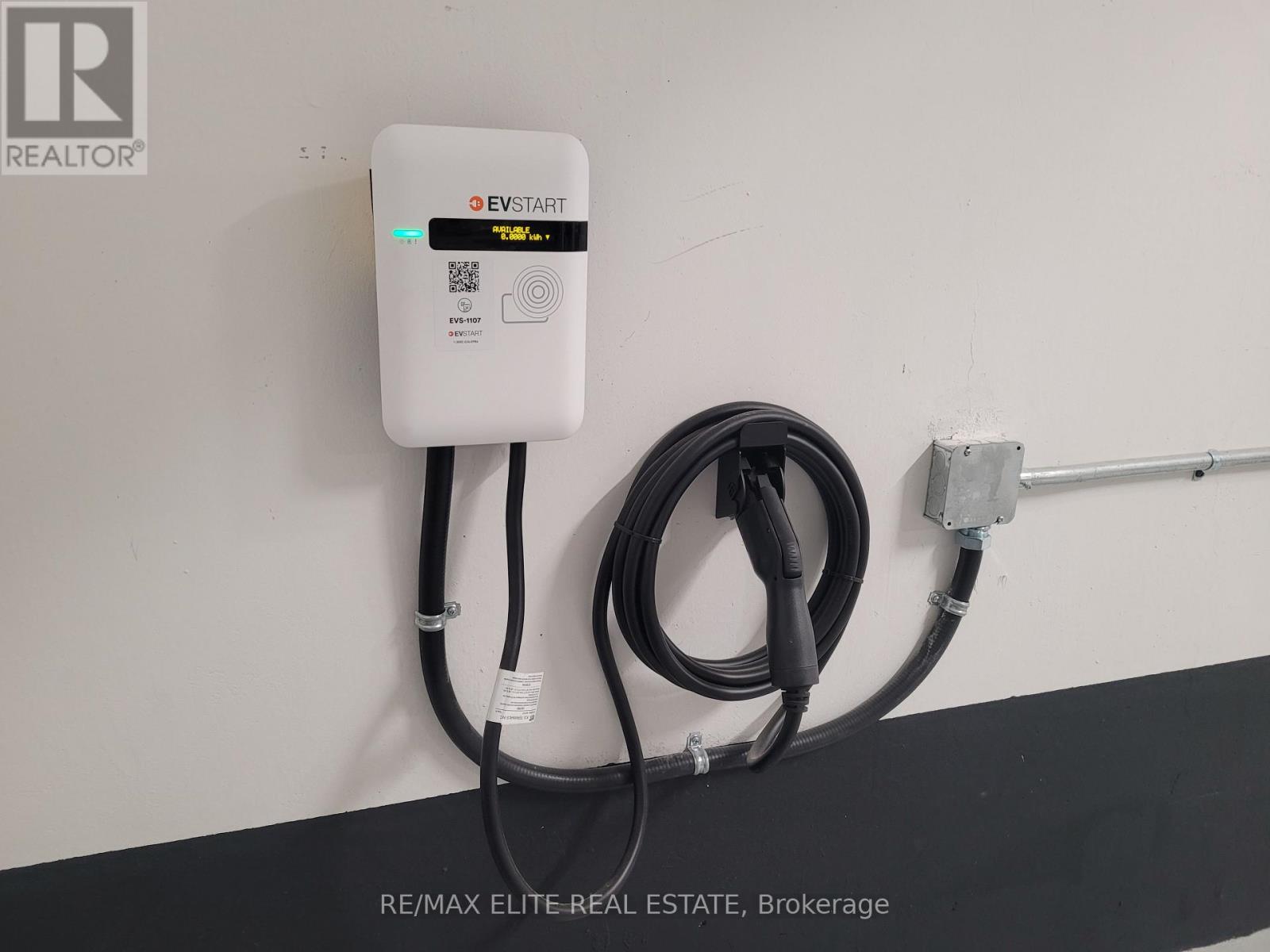 1104 - 3240 William Coltson Avenue, Oakville, Ontario  L6H 8C8 - Photo 12 - W12486072