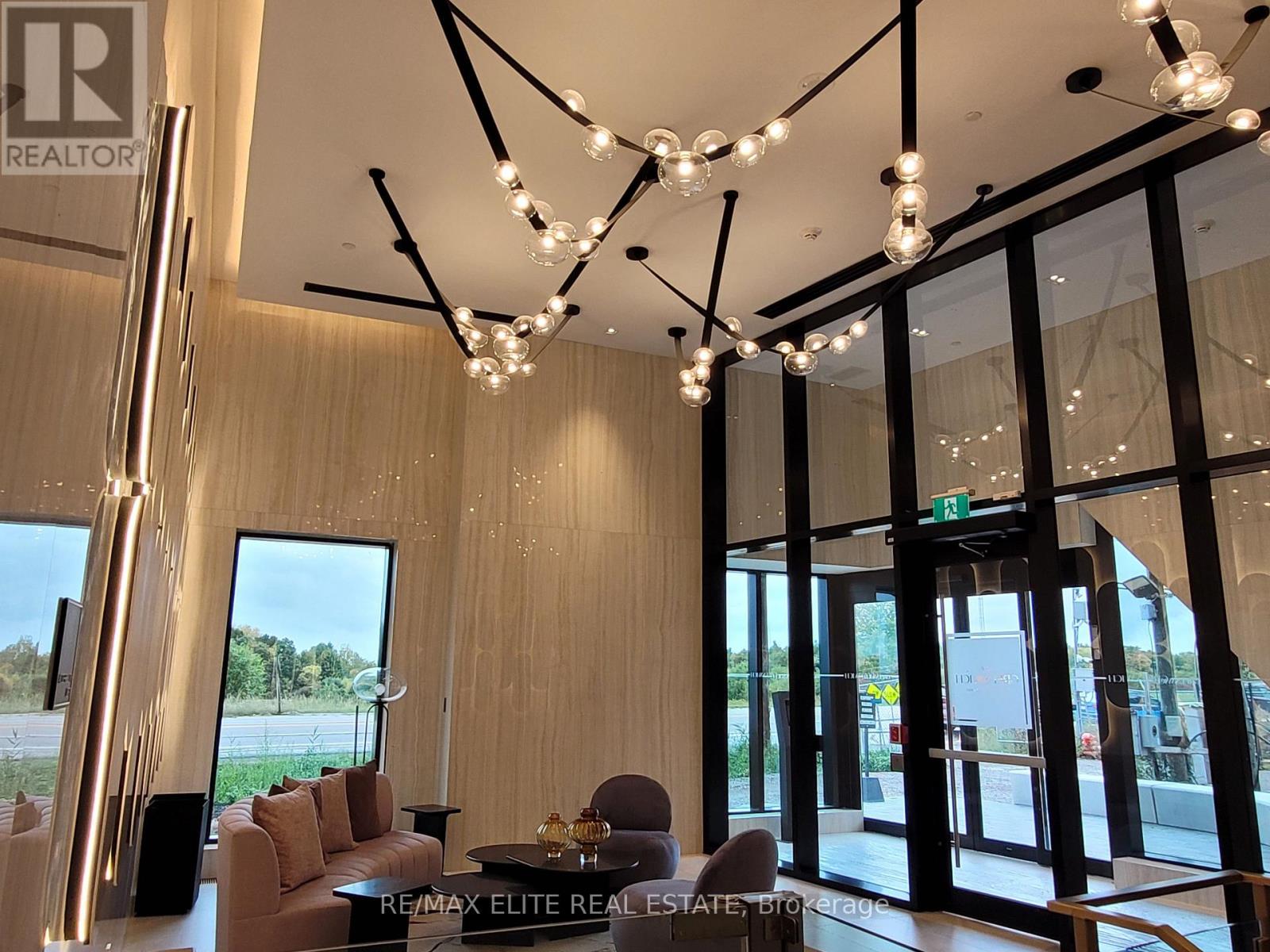 1104 - 3240 William Coltson Avenue, Oakville, Ontario  L6H 8C8 - Photo 15 - W12486072