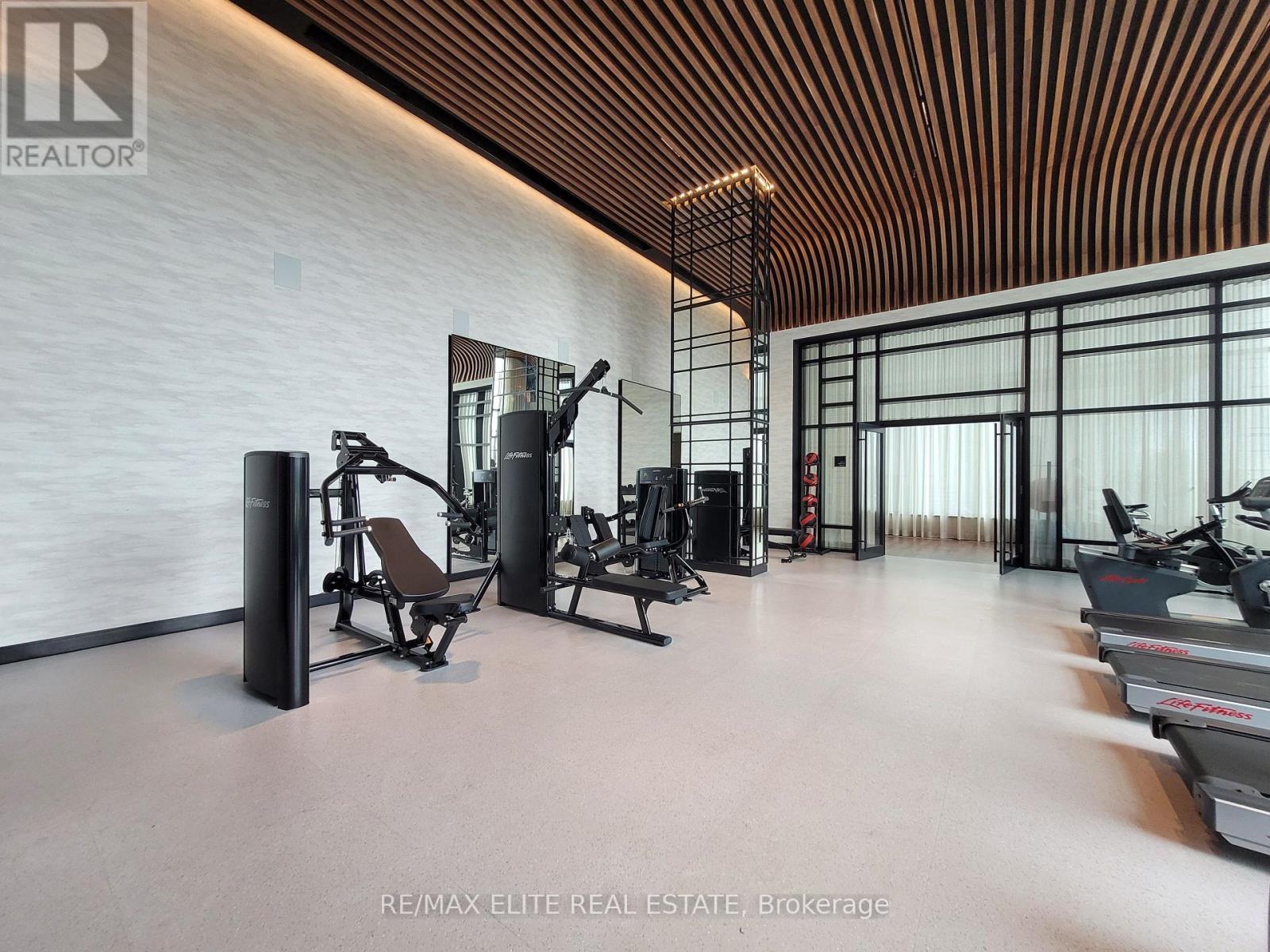 1104 - 3240 William Coltson Avenue, Oakville, Ontario  L6H 8C8 - Photo 19 - W12486072