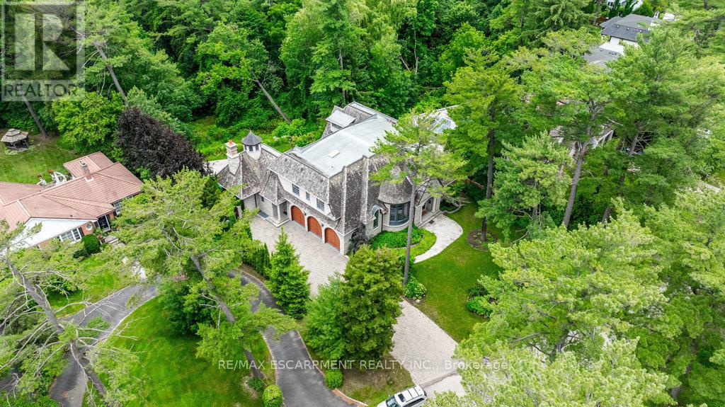 1476 CARMEN DRIVE, Mississauga, Ontario