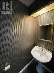 821 The Queensway, Toronto, Ontario  M8Z 1N6 - Photo 9 - W12486077