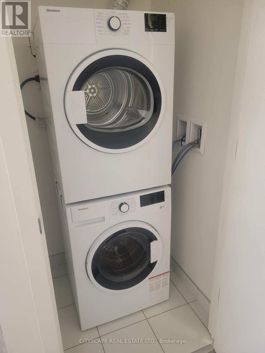 603 - 3071 Trafalgar Road, Oakville, Ontario  L6H 8C5 - Photo 3 - W12486079