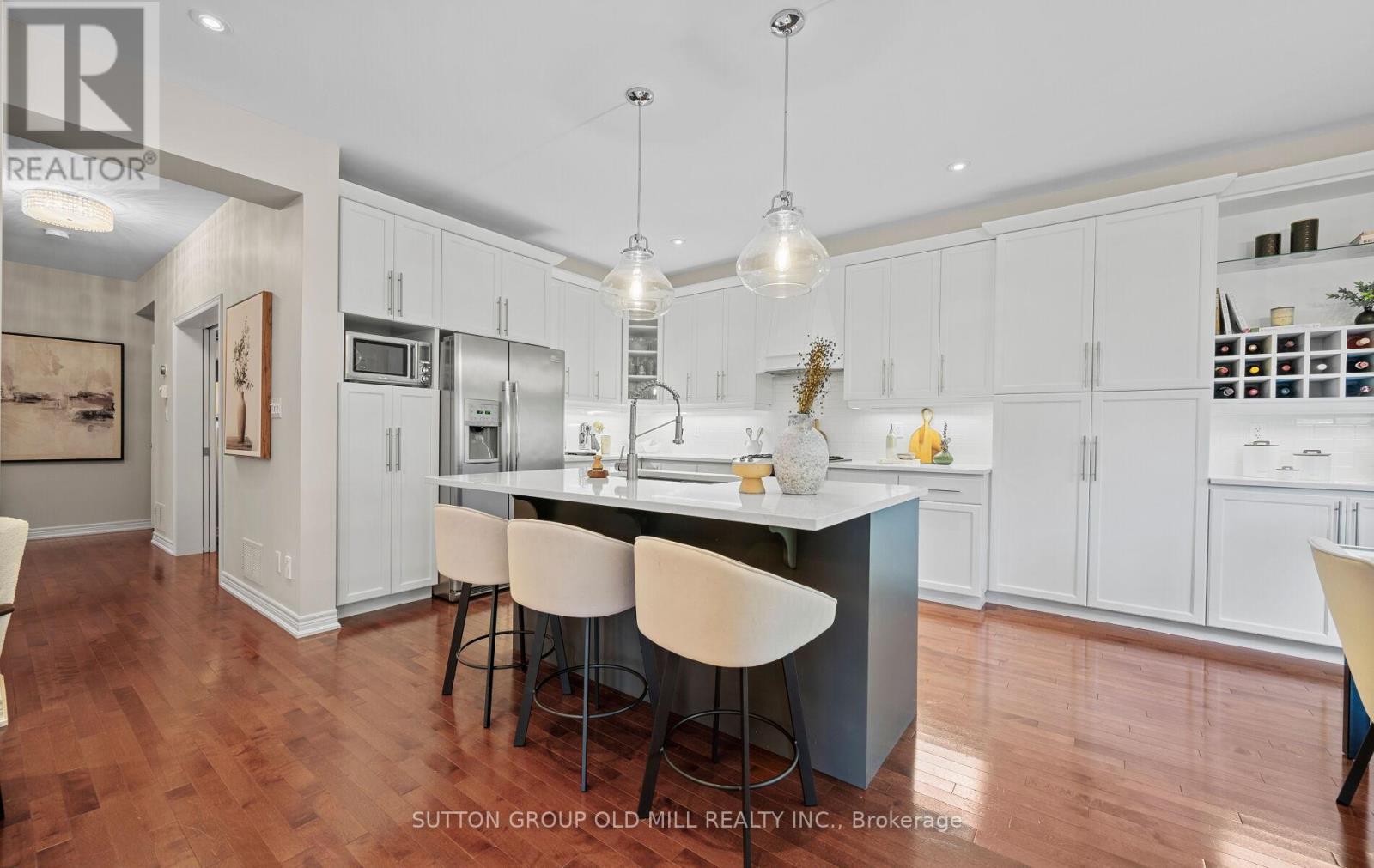 3304 Stalybridge Drive, Oakville, Ontario  L6M 0K8 - Photo 13 - W12486087