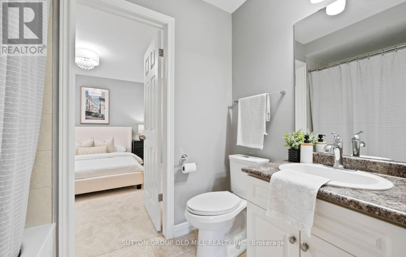 3304 Stalybridge Drive, Oakville, Ontario  L6M 0K8 - Photo 27 - W12486087