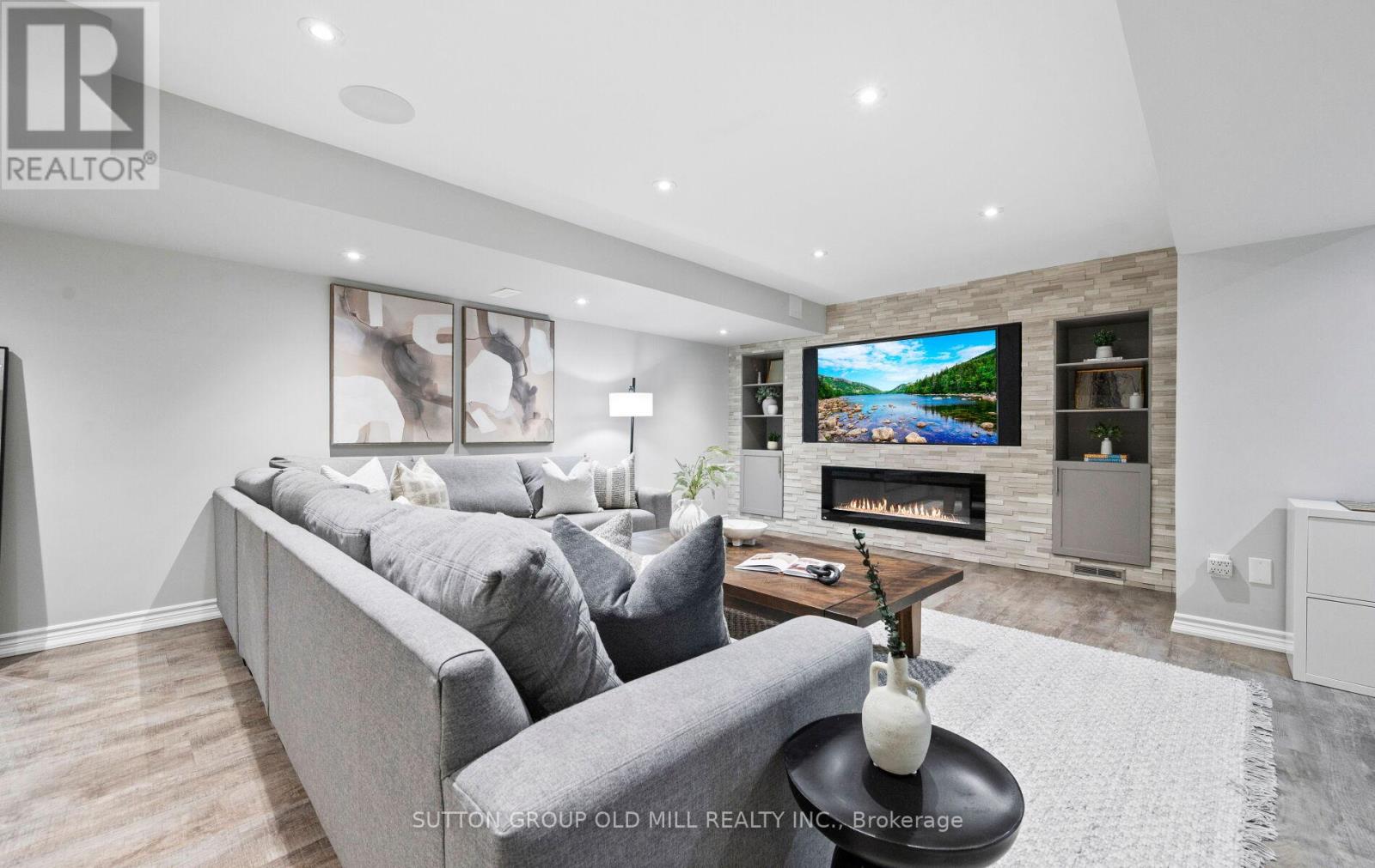 3304 Stalybridge Drive, Oakville, Ontario  L6M 0K8 - Photo 32 - W12486087